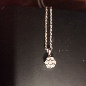 New 14k white gold chain with diamond cluster pendant